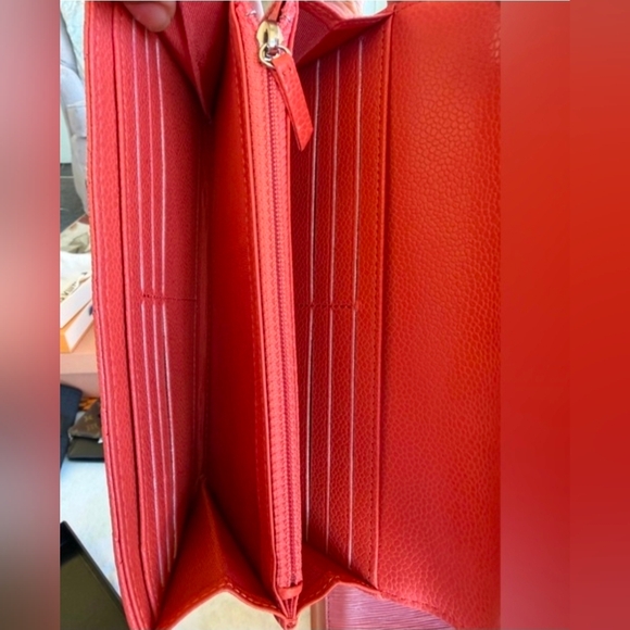 Authentic CHANEL Caviar Wallet. NEW!! - Picture 4 of 7